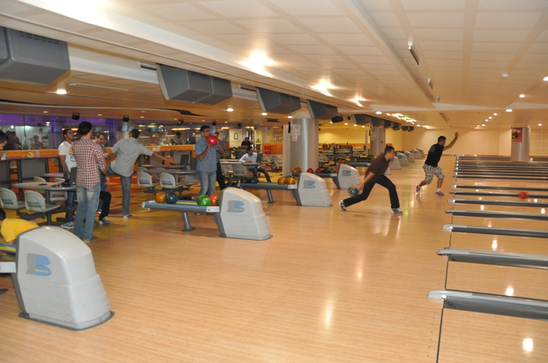 Finance House Bowling Event 02